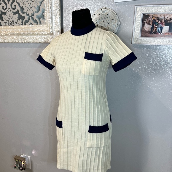 Vintage Dresses & Skirts - Vintage 1960’s Ribbed Knit Dress with Navy Trim